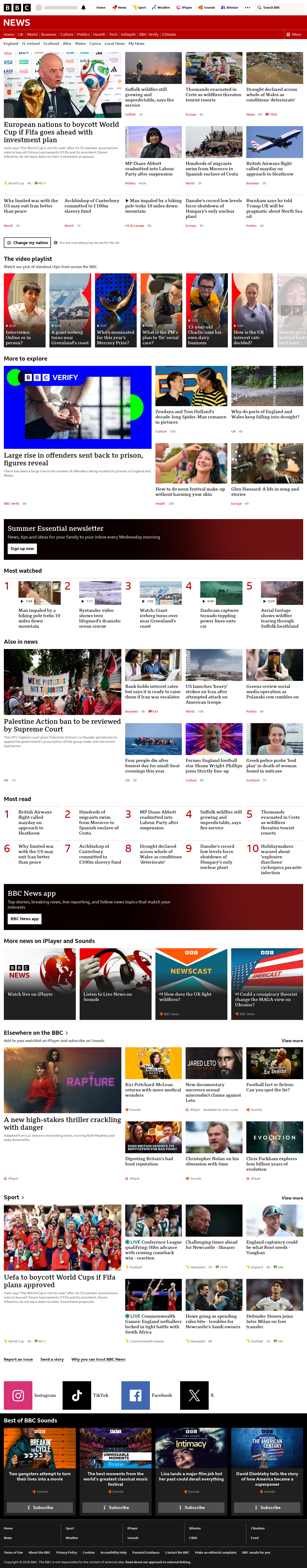 BBC News snapshot from Thursday, 30 July 2026 at 22:00